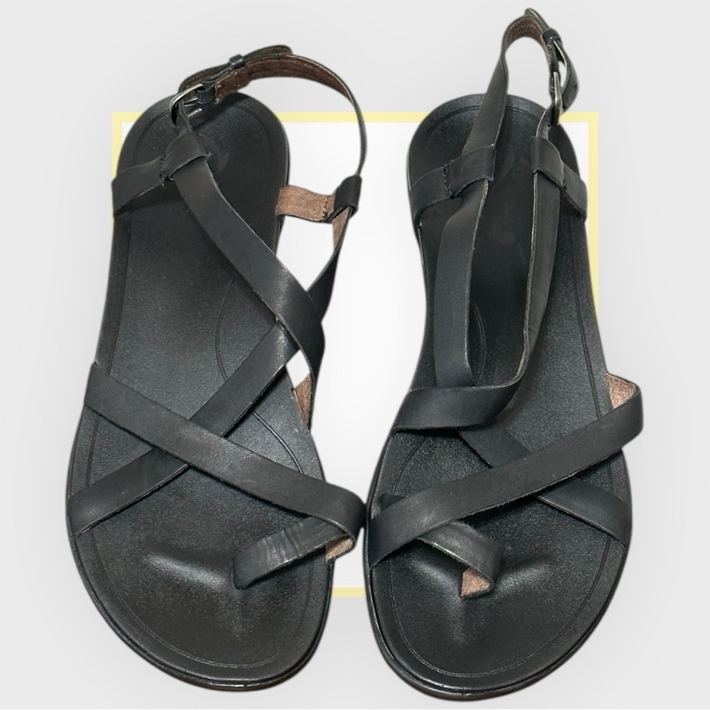 OLUKAI Upena Black Leather Sandals, Quick-Dry Water Resistant, Size 11 Wide NEW!